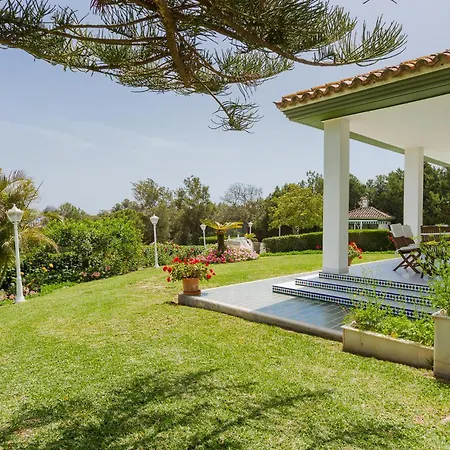 וילה Galemar Pool & Gardens טורמולינוס